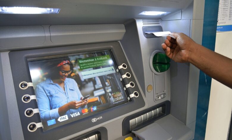 Guichet automatique bancaire