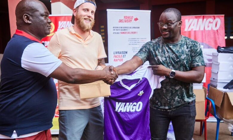 CAN 2023 : Yango fait don de matériel de football, d'équipement et de billets de match au Centre de jeunesse Casy Foot