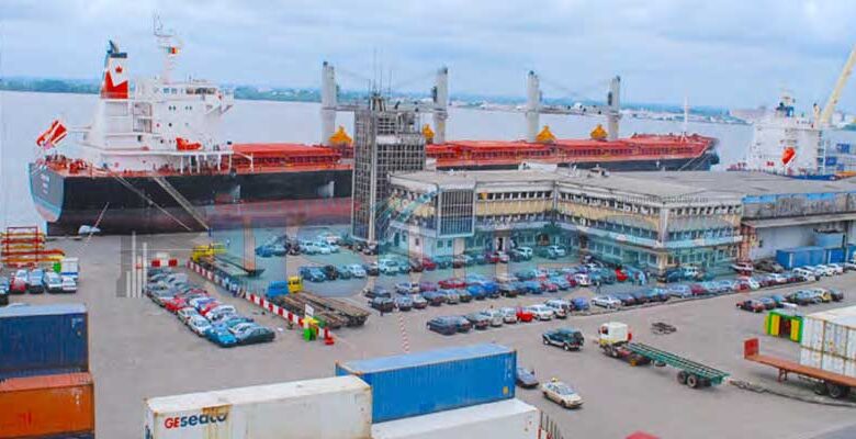 port de Douala
