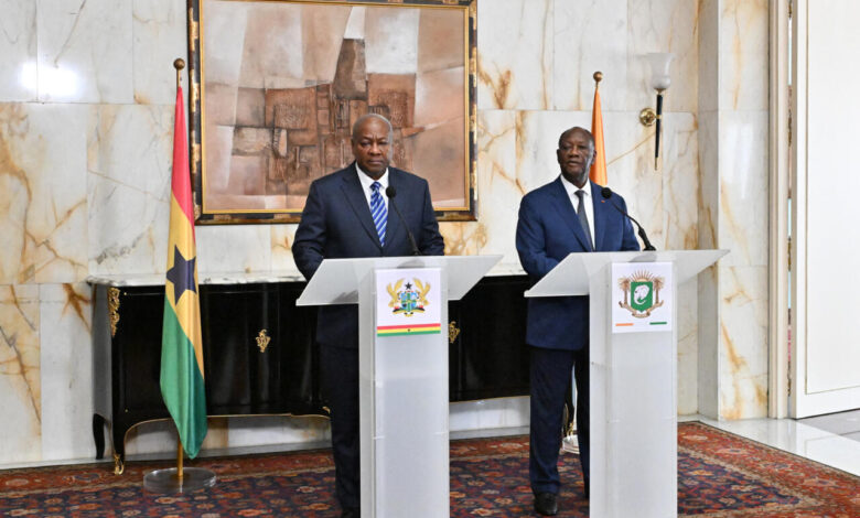 Visite du président du Ghana John Dramani Mahama en Côte d'Ivoire, entretient avec son homologue Alassane Ouattara.